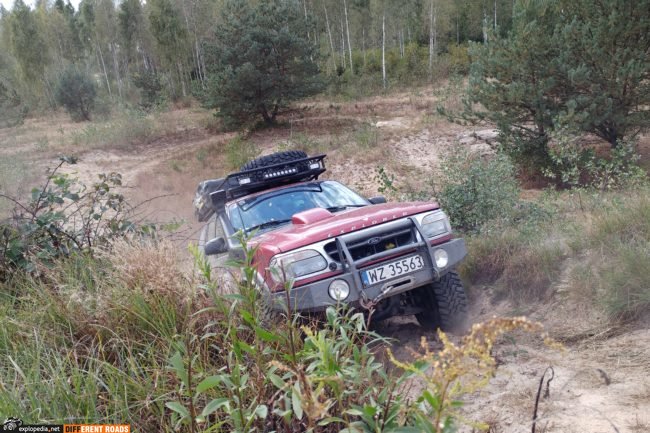 Podjazd pod górę na szkoleniu 4x4